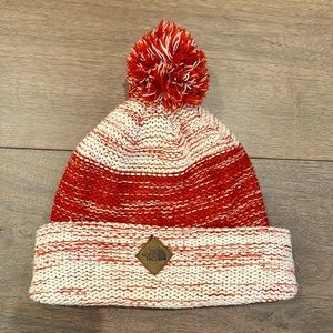 North face Pom Pom beanie